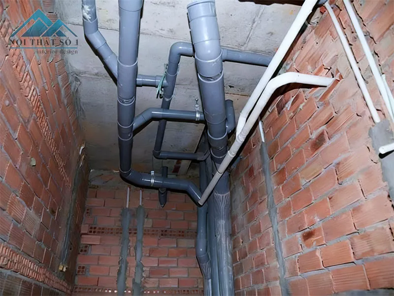 Đi lại điện nước và chỉnh lại công năng để ở thuận tiện hơn